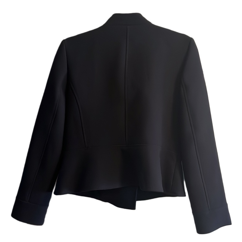 Women’s petite navy blazer with gold hardware Ann Taylor size 10 P - Picture 2 of 4
